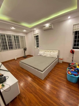 Dịch Vụ Xa La, Phân Lô, Vỉa Hè, 52m2, 4 Tầng, MT4m, 7 Tỷ