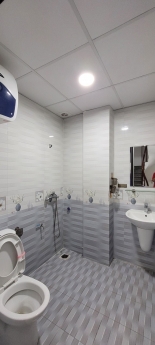 Bán nhà Lê Trọng Tấn 35m2 4T chỉ hơn 3tỷ nhà mới đẹp, full nội thất, ô tô.