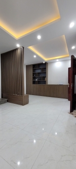 Bán nhà Lê Trọng Tấn 35m2 4T chỉ hơn 3tỷ nhà mới đẹp, full nội thất, ô tô.