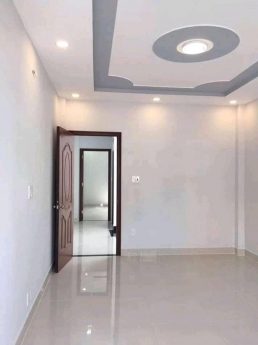 19 Bán nhà riêng 47m2, Phan Văn Trị, sát hẻm xe hơi nhỉnh 3.x tỷ