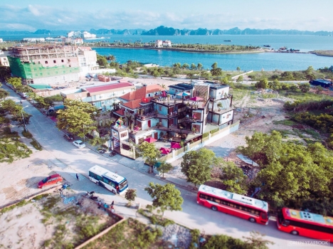Chính chủ bán Homestay 24 phòng 509 xây full tặng 500m2 ngoài sổ  đất ngay sát bãi tắm.