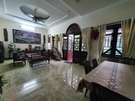 Bán giúp Anh trai nhà biệt thự sân vườn,  HẺM 60 LÂM VĂN BỀN ĐẸP NHẤT TUYẾN ĐƯỜNG quận 7, dt 332m,