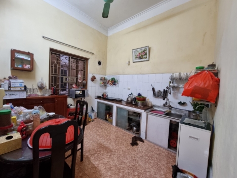 Bán nhà 52m2, phố Cự Lộc, Thanh Xuân, 4T, MT 3,8m, giá 4,95 tỷ 933705193