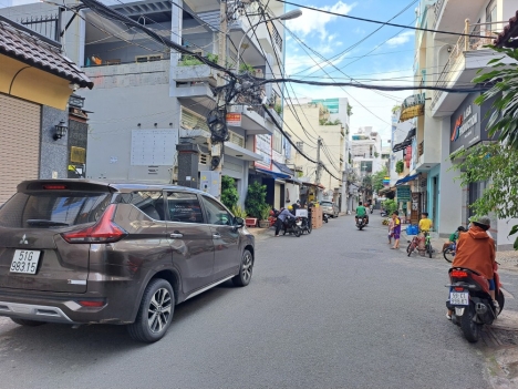 Bán nhà Hẻm 8M Cộng Hòa , Tân Bình - 2 tầng - 57m2 - 9.3 Tỷ