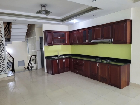 Bán Nhà 5 Tầng Vườn Lài, Gần Chợ Tân Hương, Ngang 5m, Hẻm Xe Tải Thông