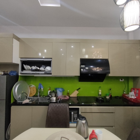 BÁN GẤP NHÀ ĐƯỜNG LÁNG 35/40M2 5 TẦNG MT 4M 4,4 TỶ