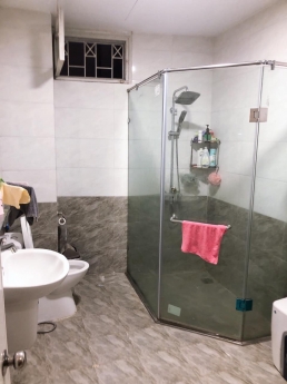 Bán nhà Minh Khai. Hai Bà Trưng, 55m2 x 5 tầng, MT 5,5m, ngõ THÔNG, VỈA HÈ.