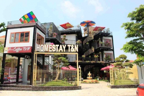 Chính chủ bán Homestay 24 phòng 509 xây full tặng 500m2 ngoài sổ  đất ngay sát bãi tắm.