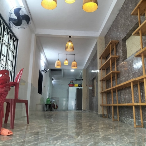 Nhà mặt tiền Tô Hiệu – Hòa Minh – Liên Chiểu , Rất thuận tiện cho kinh doanh.