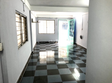 Bán căn hộ tầng 2 DT 38m2 có 1 PN C/C Nguyễn Thiện Thuật Q3