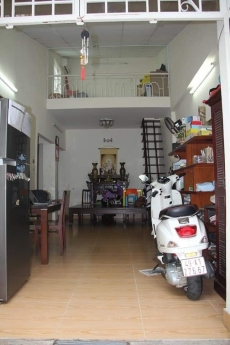 Bán nhà Tô Hiến Thành, Q10 - 70m2 - nhà C4 - vị trí đẹp - ngang 7m - giá 7.2 tỷ