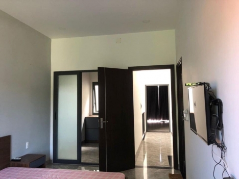 Nhà Hẻm xe hơi Hà Huy Tập, 95m2, Ở ngay, Tặng nội thất, dòng tiền 8tr chỉ 4 tỷ