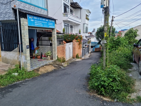 Cần Bán gấp đất XD giá tốt đường Nguyễn Trung Trực, Đà Lạt giá 4.85 tỷ