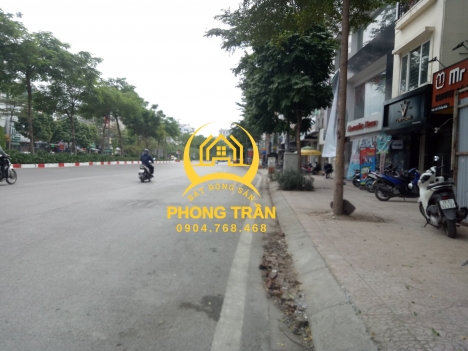 Bán nhà mặt phố Ô Chợ Dừa, Đống Đa chỉ: 120 tỷ, DT 180m2, Dòng tiền 150tr/tháng