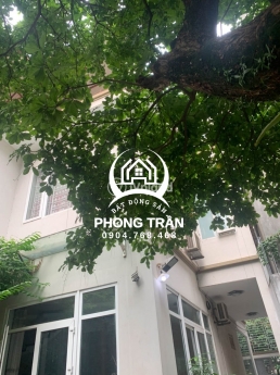 Bán gấp căn Biệt Thự ngõ 603 Lạc Long Quân, Tây Hồ chỉ: 18,2 tỷ, DT 218m2, Dòng tiền cho thuê cực