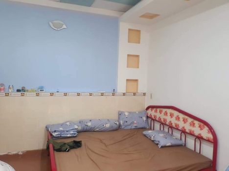 Tân Bình, xe hơi vào nhà 72m2(4x18m) 2 tầng BTCT 2PN, nhà mới ở ngay, hoàn công đủ. 5.8 tỷ