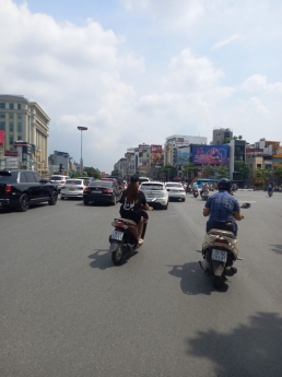 NHÀ MẶT PHỐ - PHỐ VIP THÁI HÀ - MẶT TIỀN KHỦNG - KINH DOANH VÔ ĐỐI CHỈ 21 TỶ