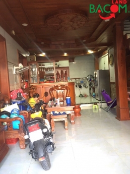 Bán nhà 1 trệt 2 lầu đúc, đường ô tô, Phường Bửu Hoà sau Ponchen giá 3 tỷ 7