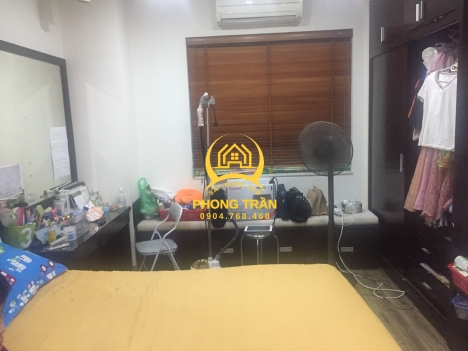 Bán căn hộ Chung cư 130 Đốc Ngữ chỉ: 3,5 tỷ, DT 91m2, 2 ngủ, 1VS, (ở đây có căn nào là bán đắt như