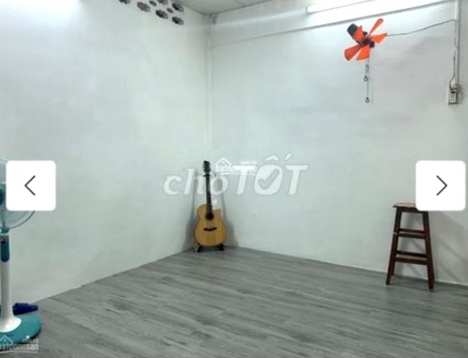 Bán căn hộ tầng 1 DT 40m2 có 2 PN C/C Nguyễn Đình Chiểu Q3