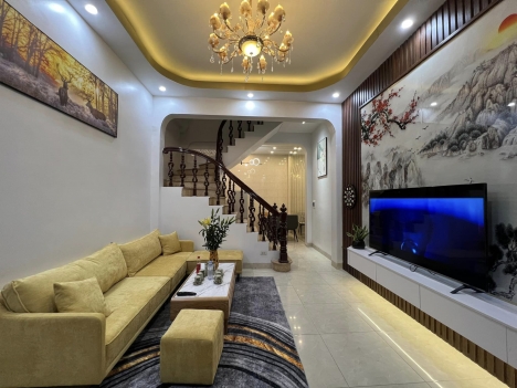 Bán nhà chính chủ Mễ Trì Hạ- Ngõ Rộng- Ô Tô cách 20m 45m 5 tầng chỉ 5 tỷ