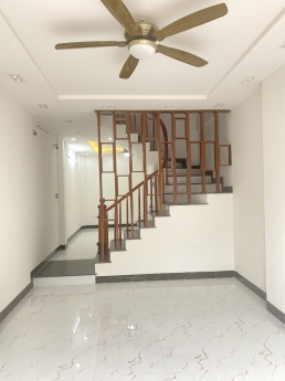 Bán nhà TĐC Phố Tu Hoàng, gần trường liên cấp PHENIKA: DT40m2*5 tầng* Vị trí đẹp. Miễn TG.