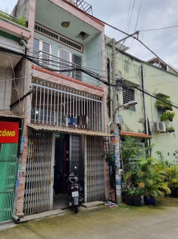 HXT TRÁNH THÔNG, NGAY TÊN LỬA, AEON MALL, VỬA Ở VỪA KINH DOANH, SỔ VUÔNG VỨC 2TẦNG 52M2 NHỈNH 5TỶ.