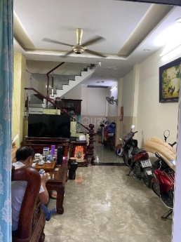 BÁN NHÀ HẺM XE TẢI 6M THÔNG TỨ TUNG ĐƯỜNG TRƯƠNG PHƯỚC PHAN BÌNH TRỊ ĐÔNG QUẬN BÌNH TÂN GIÁ 4.5 Tỷ.