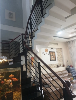 Bán nhà Mặt tiền Phường 12, Gò Vấp- 90m2- 4 tầng .Kinh doanh tốt