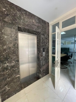 Siêu Văn Phòng thu 3tỷ/1năm Cầu Giấy 105mx7Tx7mMT nhỉnh 30 tỷ.