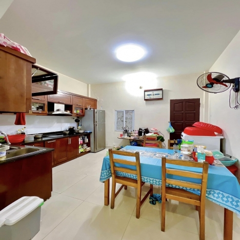 Bán nhà Khúc Thừa Dụ 50 x 4 tầng, mặt tiền 4m giá 6.9 Tỷ, sát phố, nhà dân xây, thông tứ tung