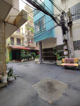 BÁN NHÀ TRUNG TÂM BA ĐÌNH - Ô TÔ ĐỖ CỬA - SỔ VUÔNG ĐẸP – TẠI VĂN CAO