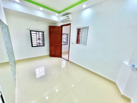 Bán  Nhà hẻm 48 VŨ TÙNG  p2  Bình Thạnh 4,4X10  nở hậu  chỉ nhĩnh 5 tỷ