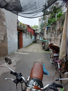BÁN ĐẤT TẶNG NHÀ QUẬN HÀ ĐÔNG 50M 1.95 TỶ