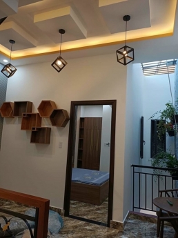 Nhà mặt tiền kinh doanh Tô Hiệu 3 tầng giá 4,x tỷ