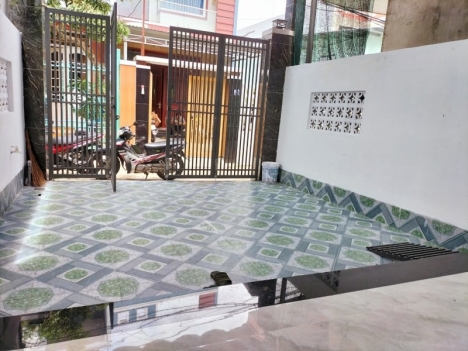 Nhà mê đúc 70m2 kiệt ô tô 3,5m Nguyễn Công Hoan 2,68ty
