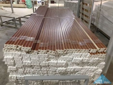 Phào chỉ PU PS vân gỗ