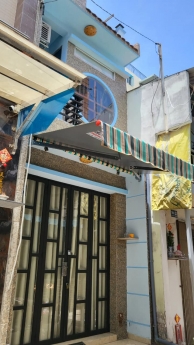 Chính Chủ bán nhà Kênh Tân Hóa 24m2, 2 TẦNG, chỉ hơn 2 tỷ