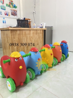 Xe chòi chân con cún, con gà nhập khẩu dành cho bé