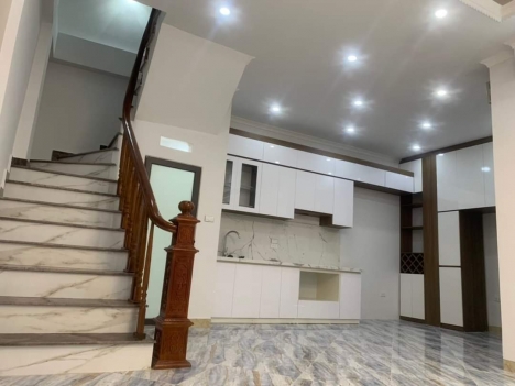 3 TỶ 8 - BÁN GẤP NHÀ ĐẸP THANH AM 47M2 NHÀ MỚI Ở NGAY - DÂN XÂY CHẮC CHẮN - CÁCH Ô TÔ TRÁNH 10M