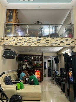 Nhà bán đẹp lung linh,nội thất cao cấp, khu vip bàn cờ, Q3