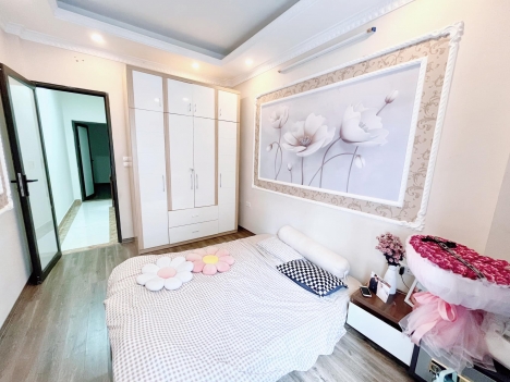 BÁN NHÀ 38M2 KINH DOANH Ô TÔ TẢI ĐỖ CỬA GIẢI PHÓNG HOÀNG MAI XÂY 5 TẦNG 4 NGỦ GIÁ 4,8 TỶ