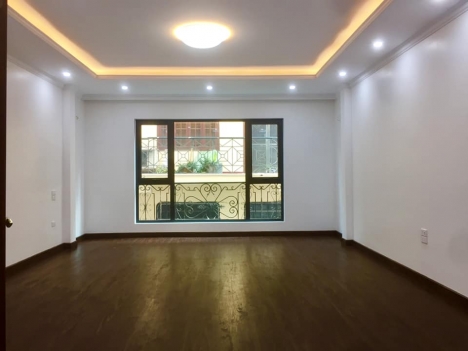 Bán nhà đẹp phố Lê Đức Thọ - Mỹ Đình, oto đỗ cổng 35m2, 5 tầng, 4.1 tỷ