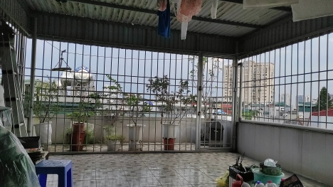 Bán nhà Ngọc Thuy 45m2 x 5 tầng , ô tô vào nhà, Nội thất đầy đủ, ở ngay.Chỉ 5.5 tỷ