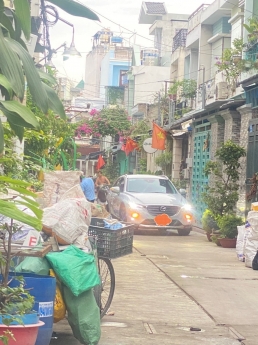 Bán Nhà HXH 4.2x14 2 lầu Chiến Lược Tân Tạo Bình Tân 4.35 tỷ