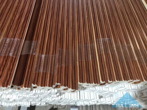 Phào chỉ PU PS vân gỗ