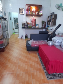 Cần tiền bán gấp nhà MT Âu Cơ, P.5, Quận 11. DT48.5m2