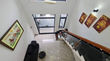 Nhà mê đúc 70m2 kiệt ô tô 3,5m Nguyễn Công Hoan 2,68ty