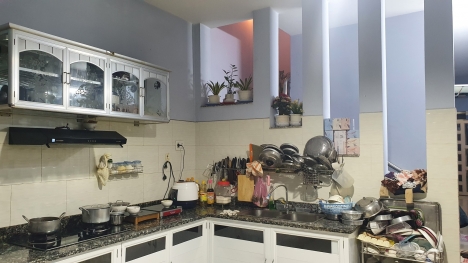 Nhà Bán 2 Tầng Xe Hơi Vi Vu Đình Phong Phú 70m2 chỉ hơn 4 Tỷ trung tâm Quận 9 Gía Rẻ