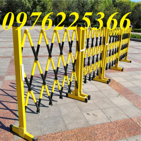 Giá bán hàng rào xếp di động